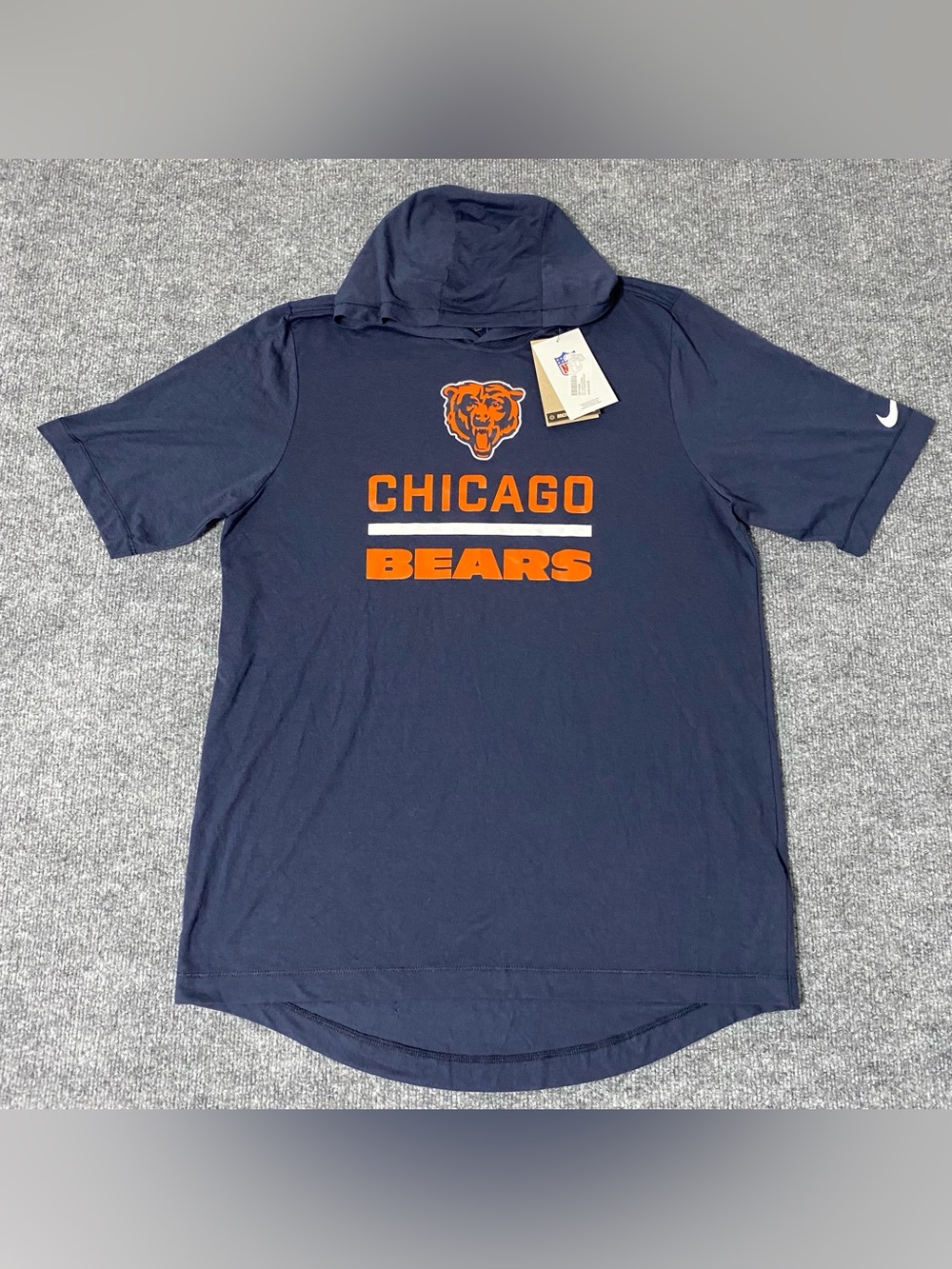 Nike Chicago Bears Lockup Mens Medium Hooded Shirt NWT